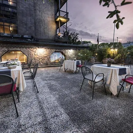 Grand Colony Otel 3*