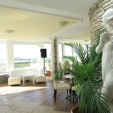 Otel Grand Colony 3*