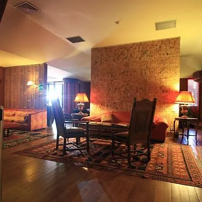 Hotel Grand Colony