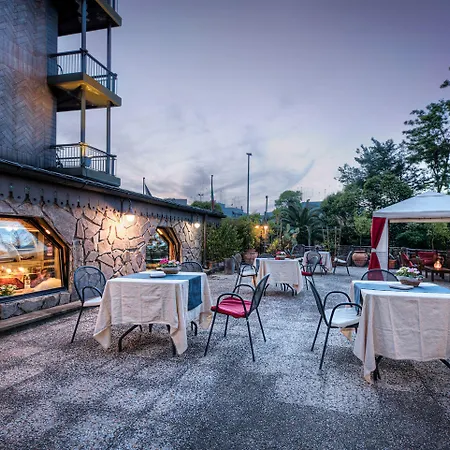 Grand Colony Отель