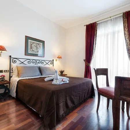 Grand Colony מלון 3*