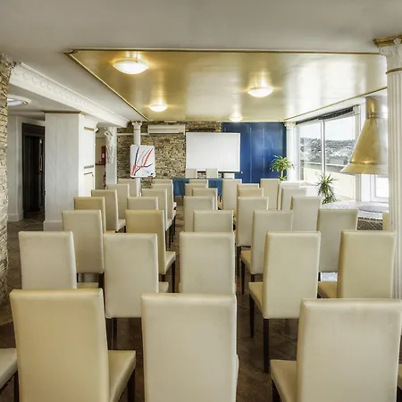 Hotel Grand Colony Roma