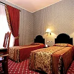 Hotel Grand Colony